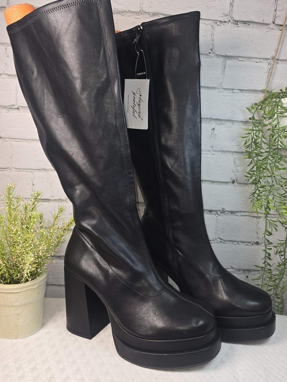 TORRID CHUNKY DOUBLE PLATFORM STRETCH KNEE HIGH BLACK BOOTS WOMENS SIZE 13 NWT